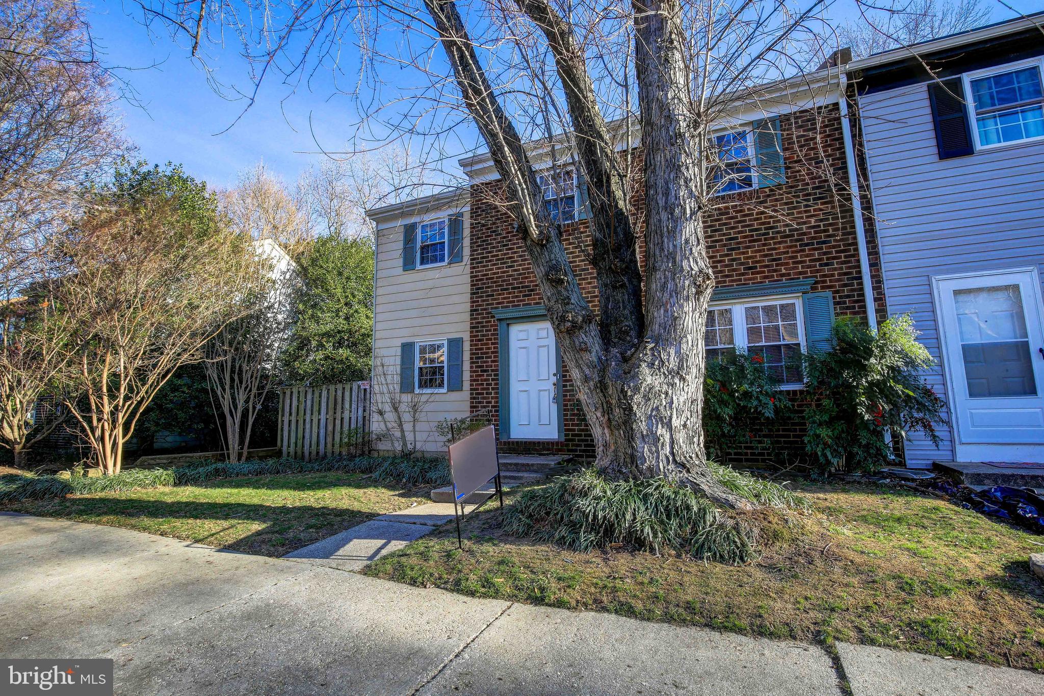 CROFTON MEADOWS - Residential