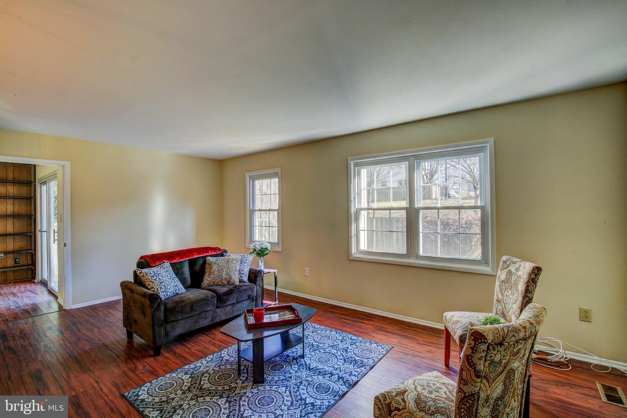 CROFTON MEADOWS - Residential