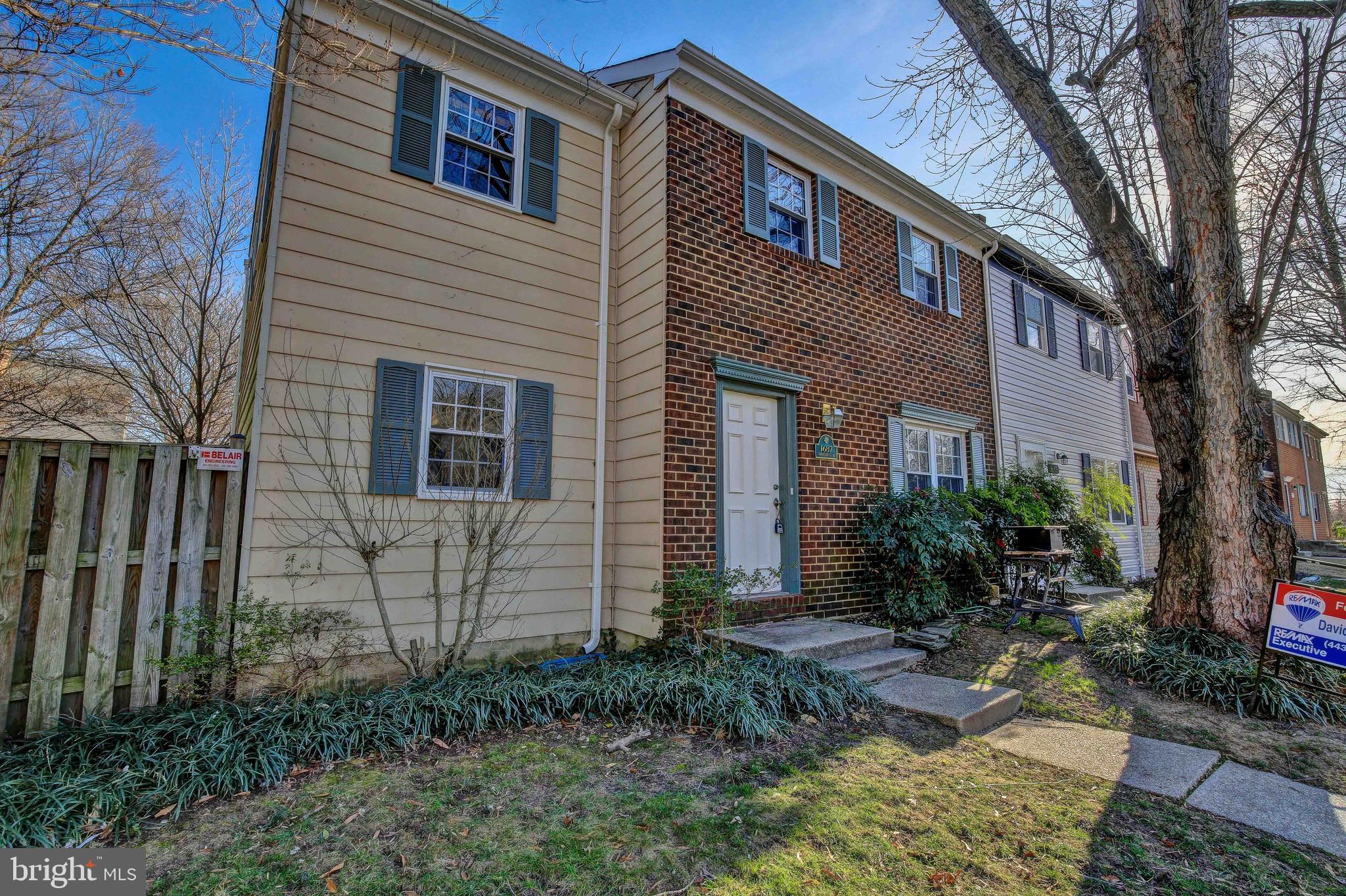 CROFTON MEADOWS - Residential