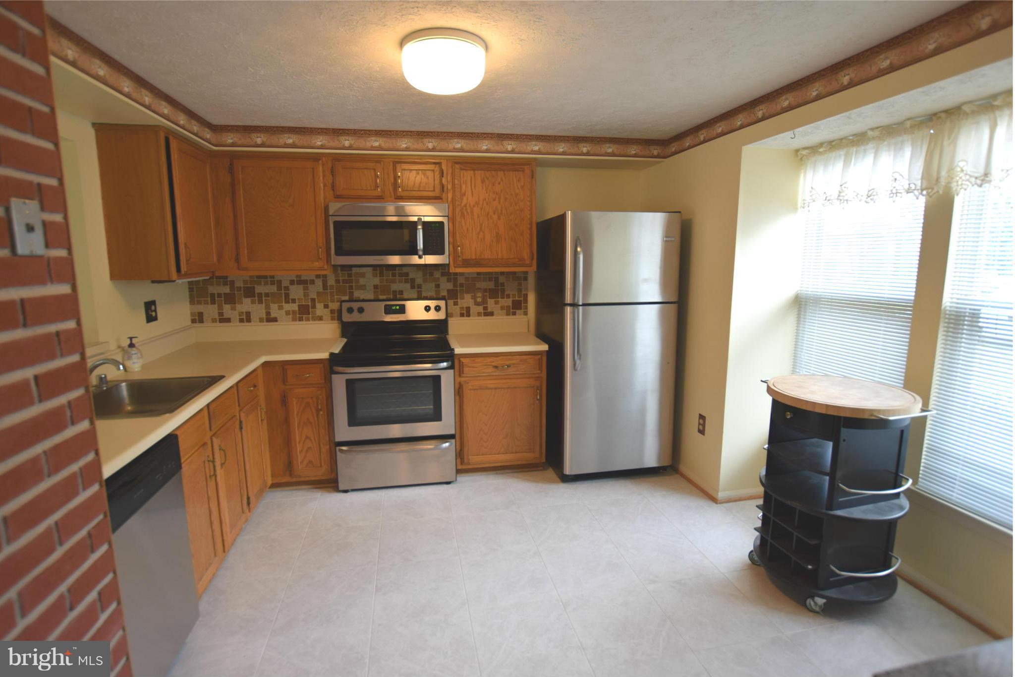 VILLAGE OF HICKORY RIDGE - Residential