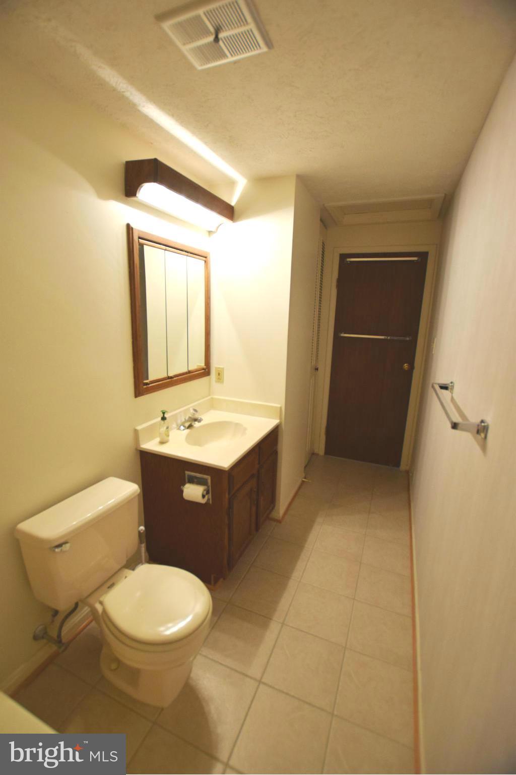 VILLAGE OF HICKORY RIDGE - Residential