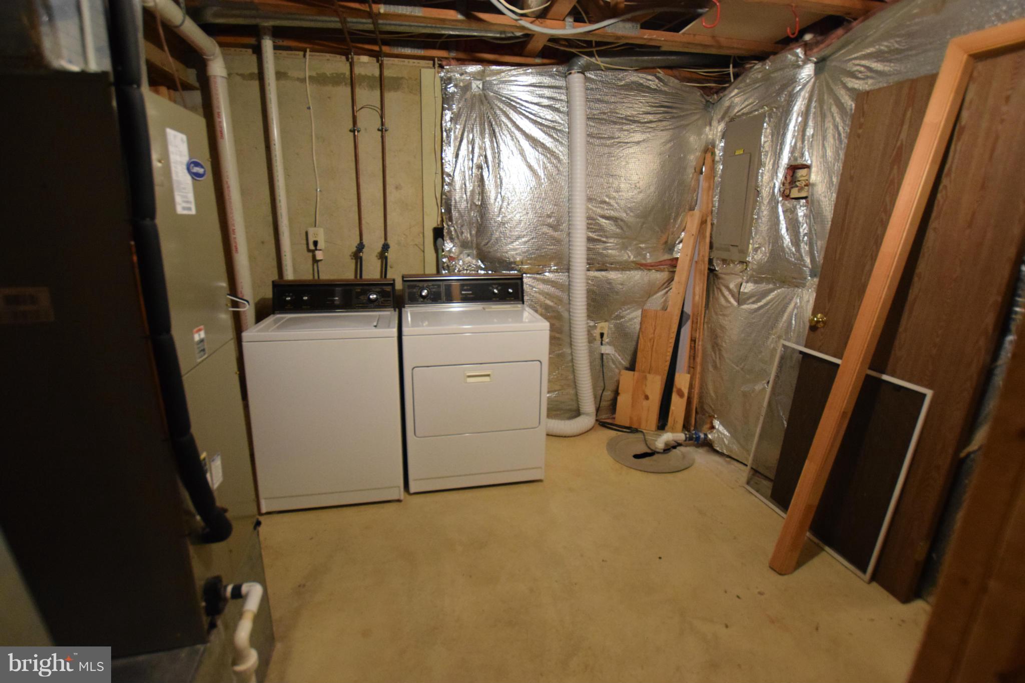 VILLAGE OF HICKORY RIDGE - Residential