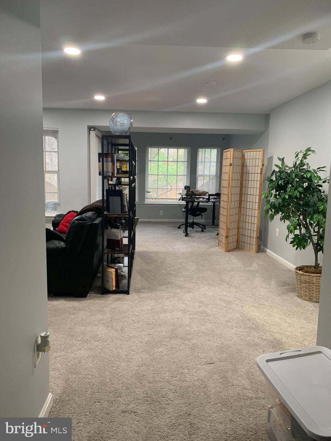 TOWNES AT COMPTON FARM - Residential Lease