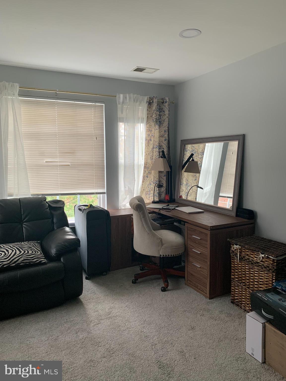 TOWNES AT COMPTON FARM - Residential Lease