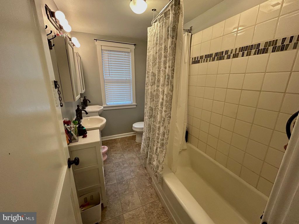 Photo of 922 BROAD ST, AKRON, PA 17501 (MLS # PALA2029454)