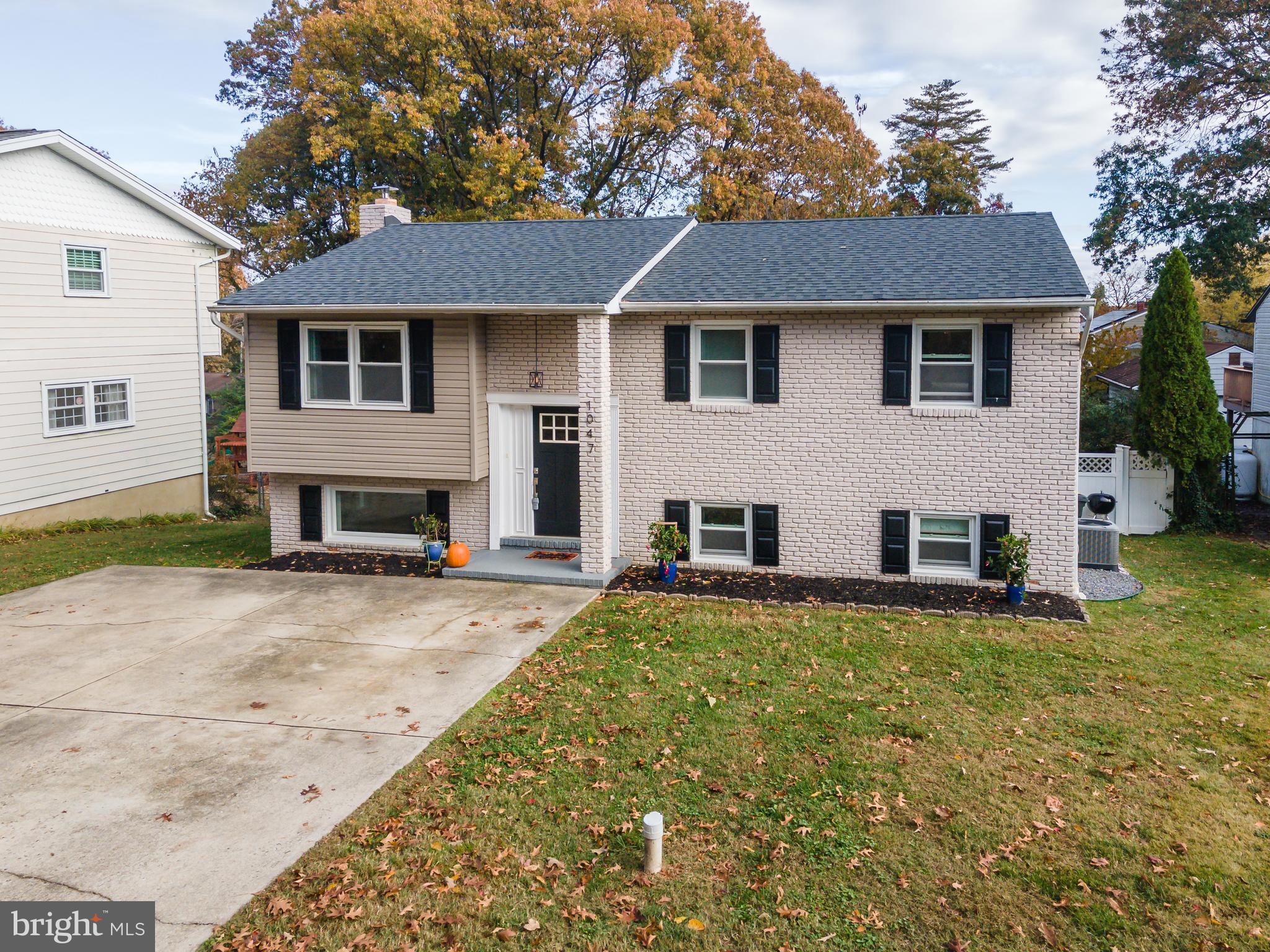 CAPE ST CLAIRE - Residential