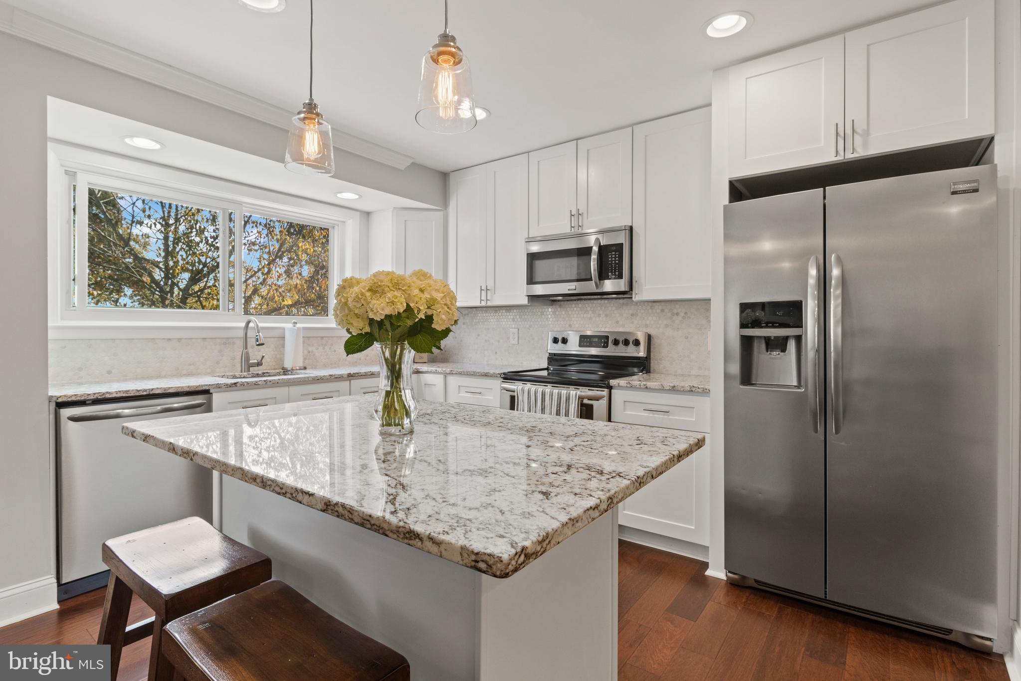 CAPE ST CLAIRE - Residential