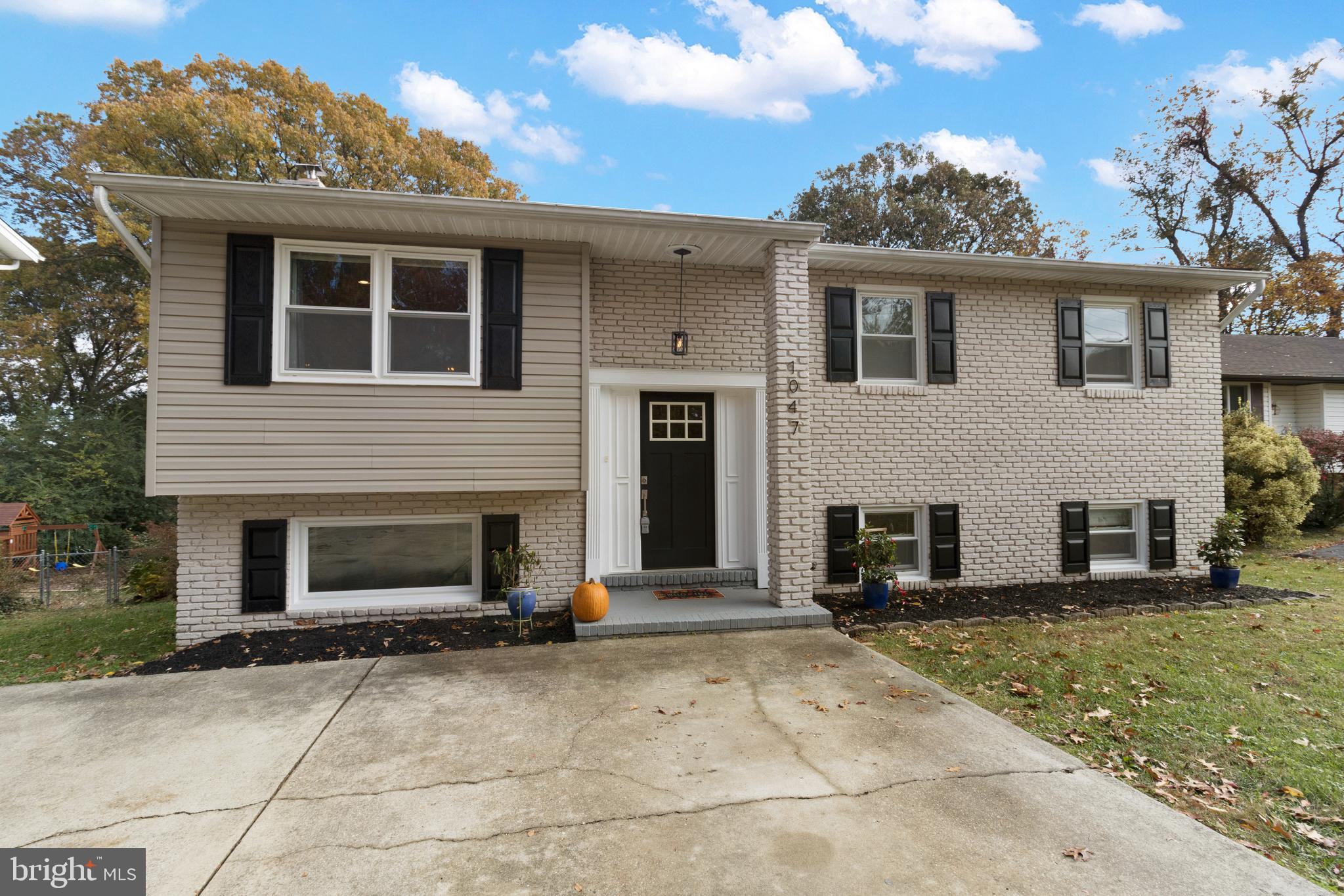 CAPE ST CLAIRE - Residential