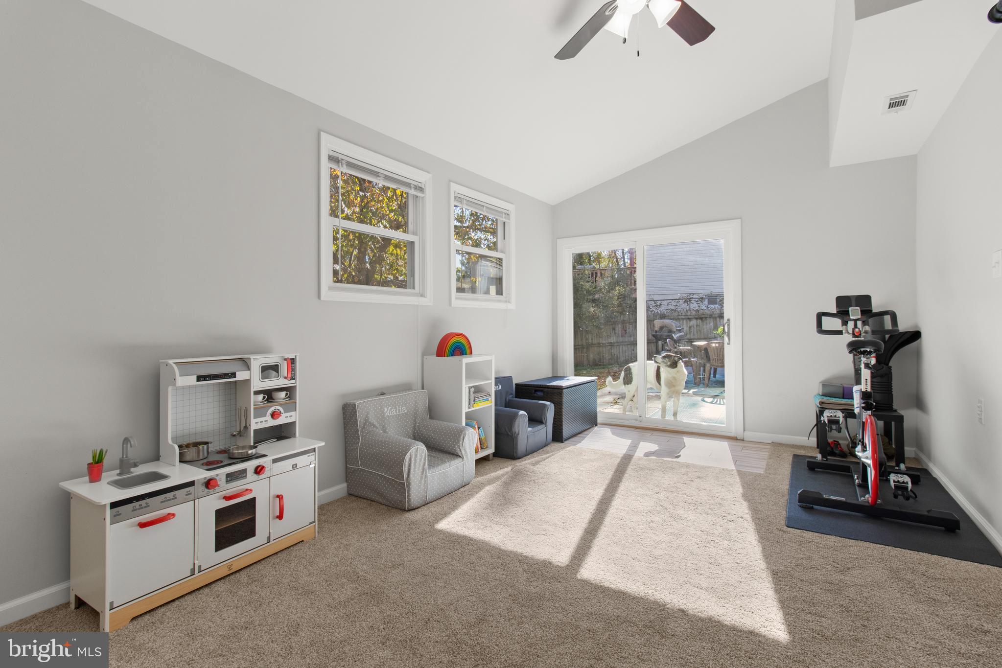 CAPE ST CLAIRE - Residential