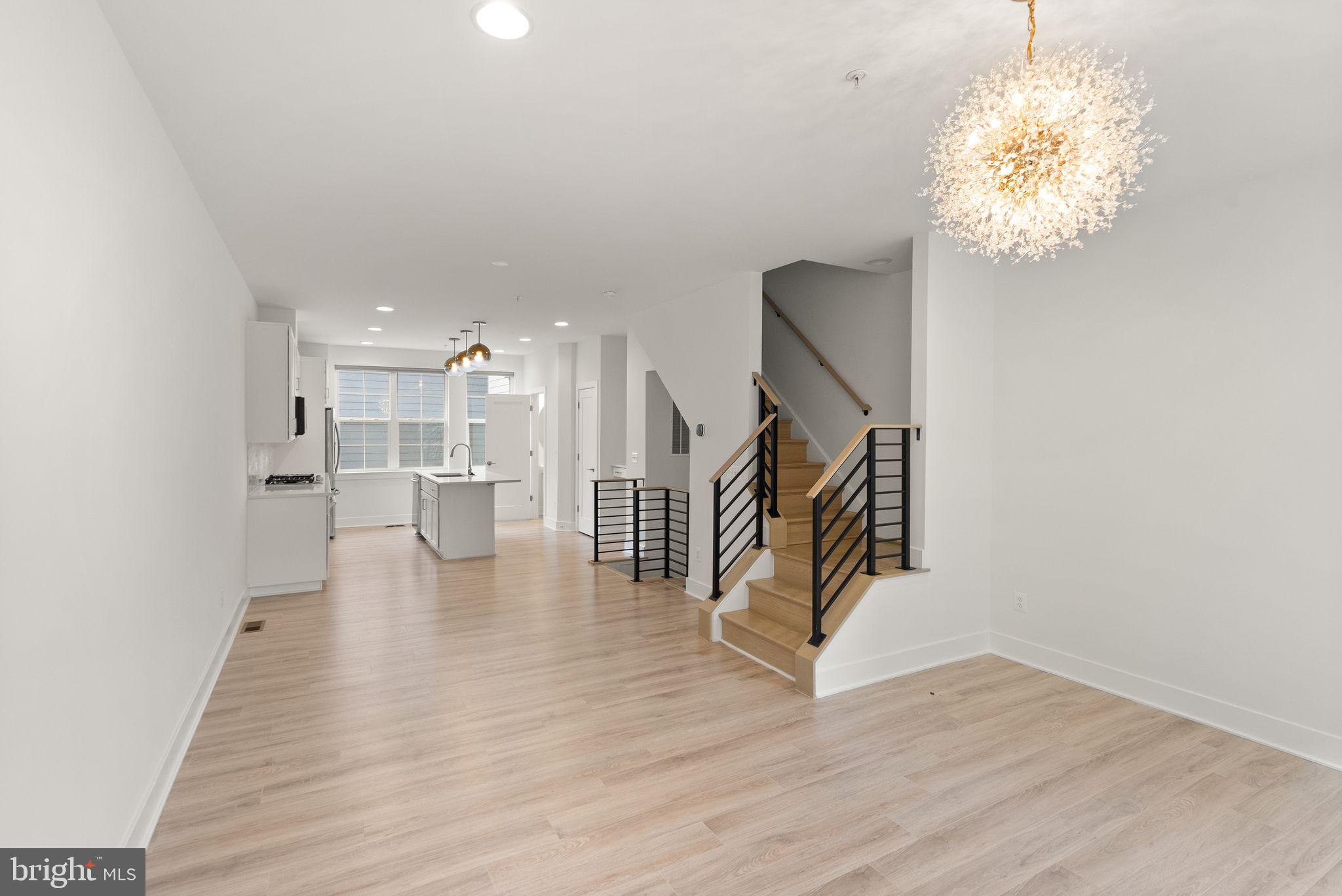 RESTON STATION - Residential