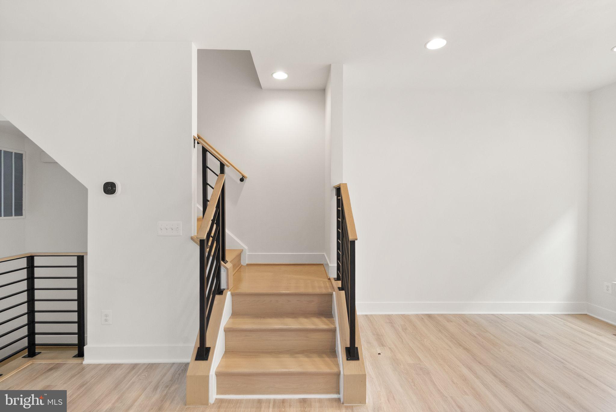 RESTON STATION - Residential