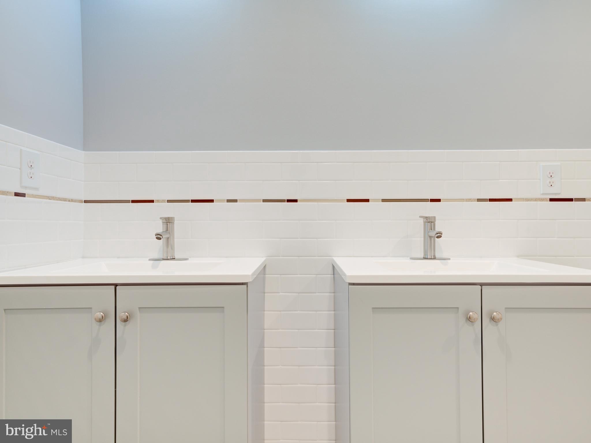 EAST PASSYUNK CROSSING - Residential