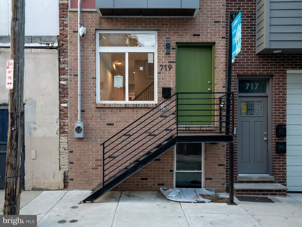 Photo of 719 Cantrell Street, PHILADELPHIA, PA 19148 (MLS # PAPH2580410)