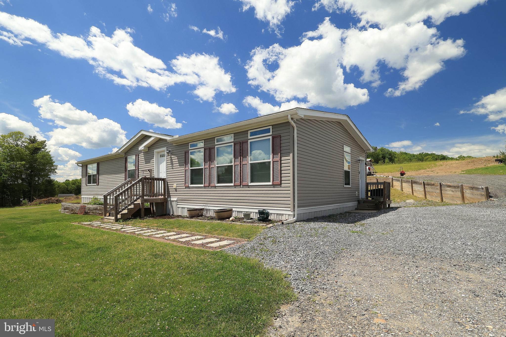396 FOUNTAIN ROAD