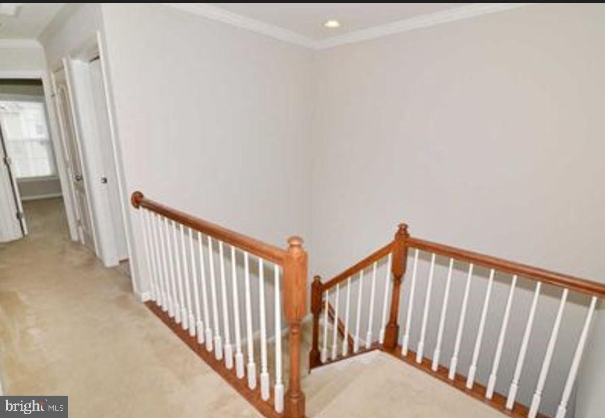 BRAMBLETON OVERLOOK - Residential Lease