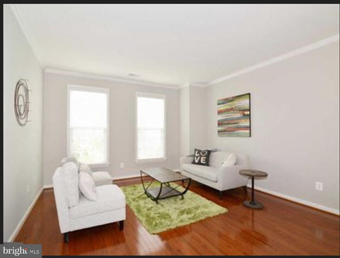 BRAMBLETON OVERLOOK - Residential Lease