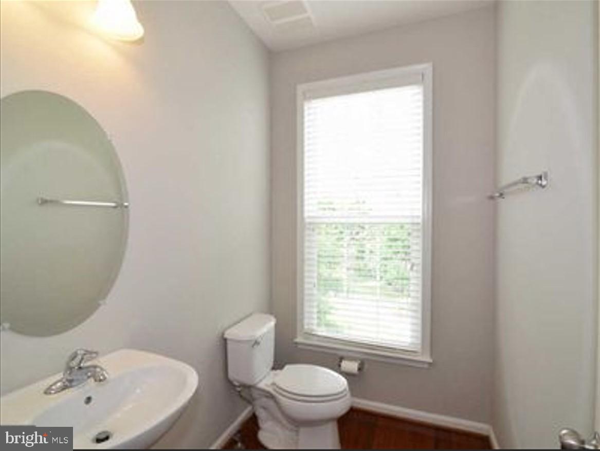 BRAMBLETON OVERLOOK - Residential Lease