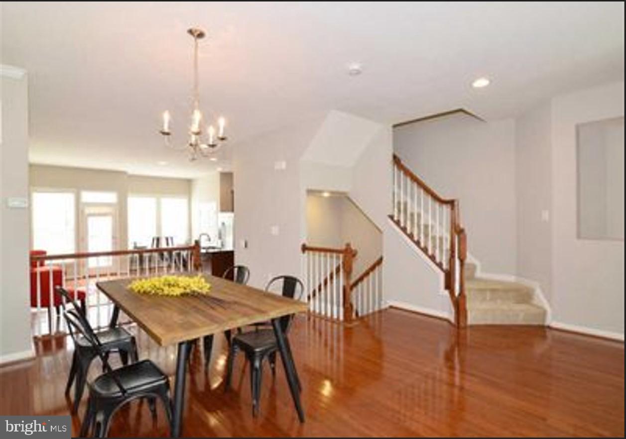 BRAMBLETON OVERLOOK - Residential Lease