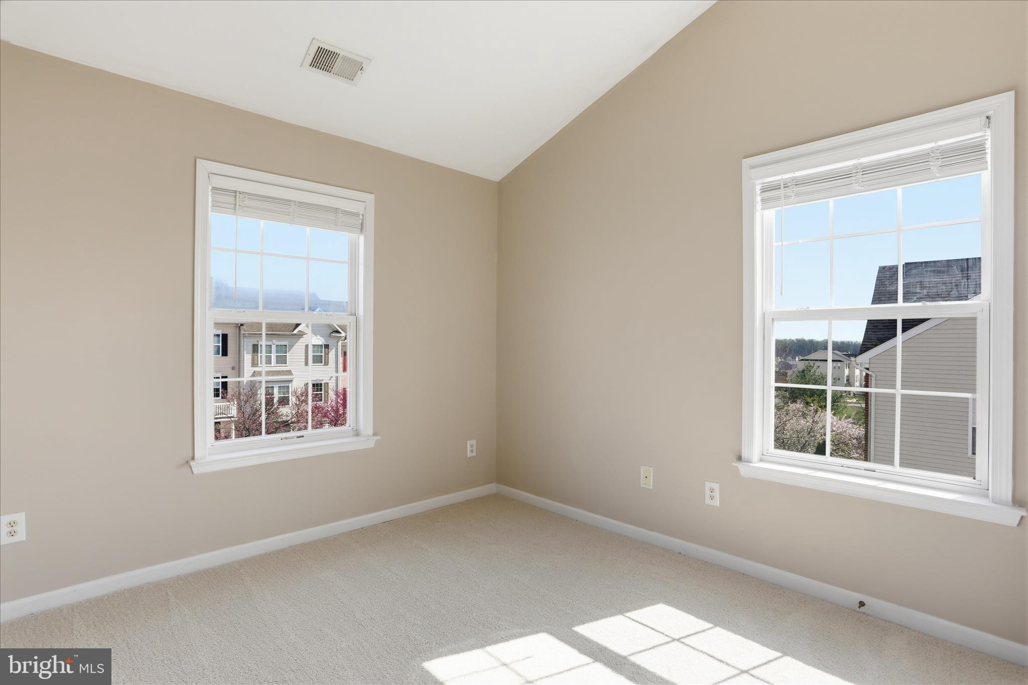 THE GALLERY - Residential