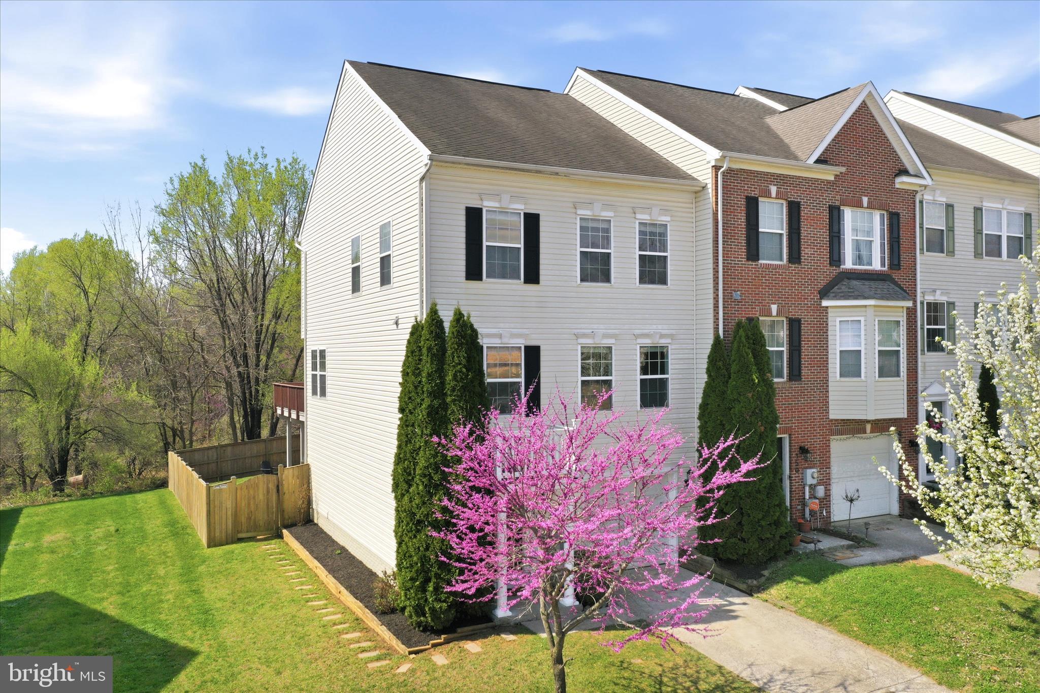 THE GALLERY - Residential