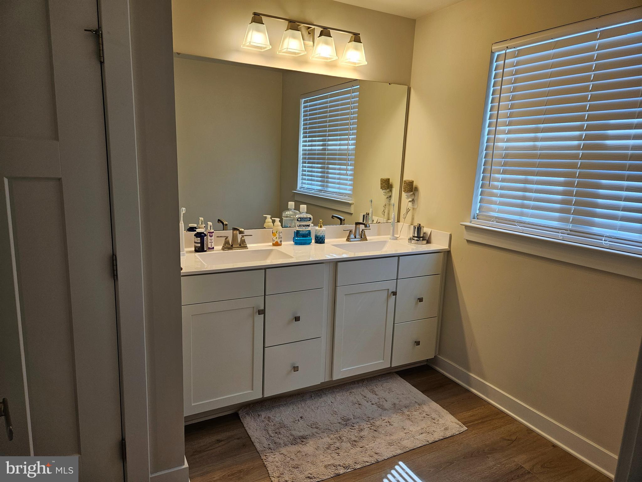 PERRY'S RETREAT - Residential