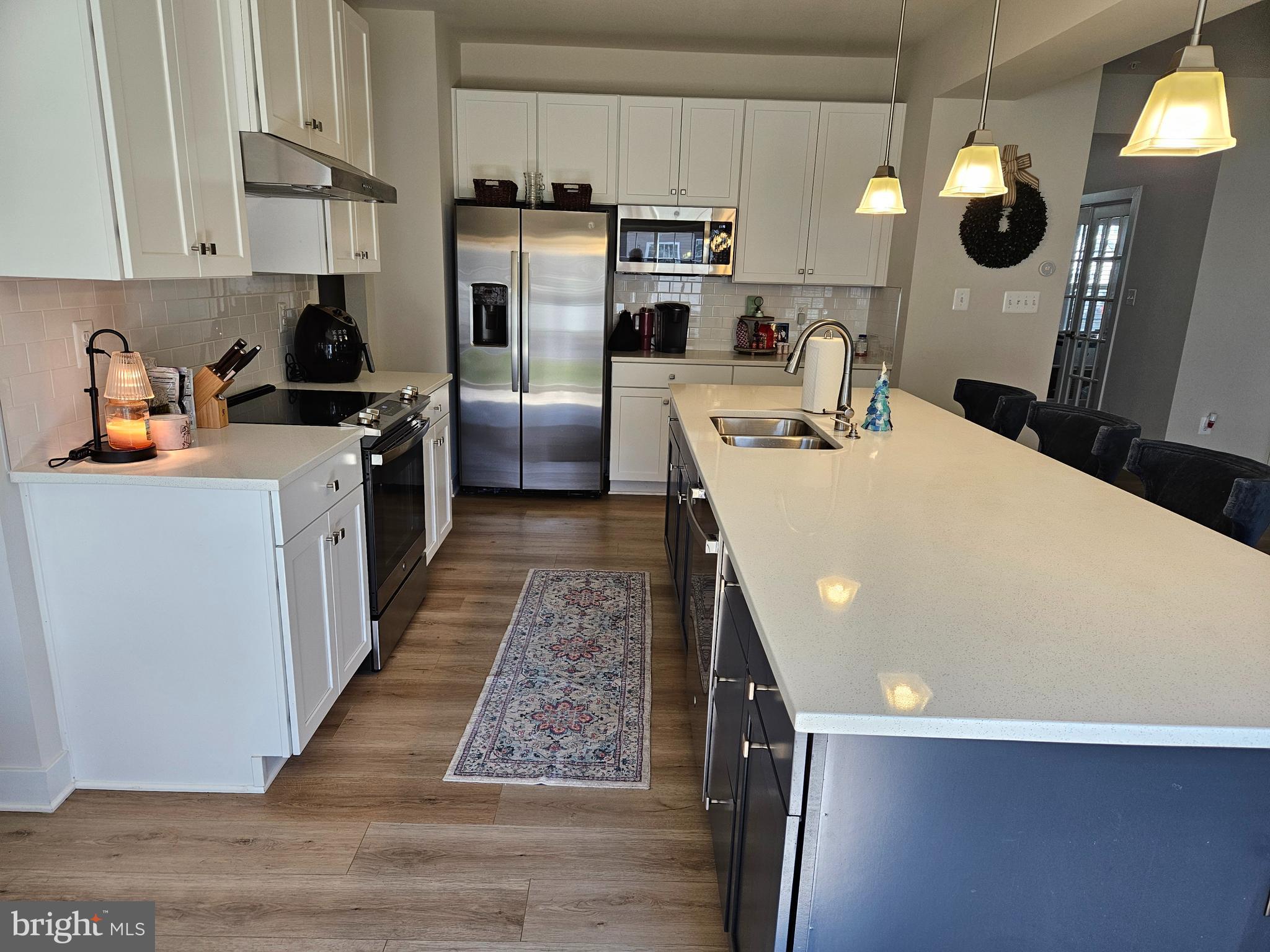 PERRY'S RETREAT - Residential