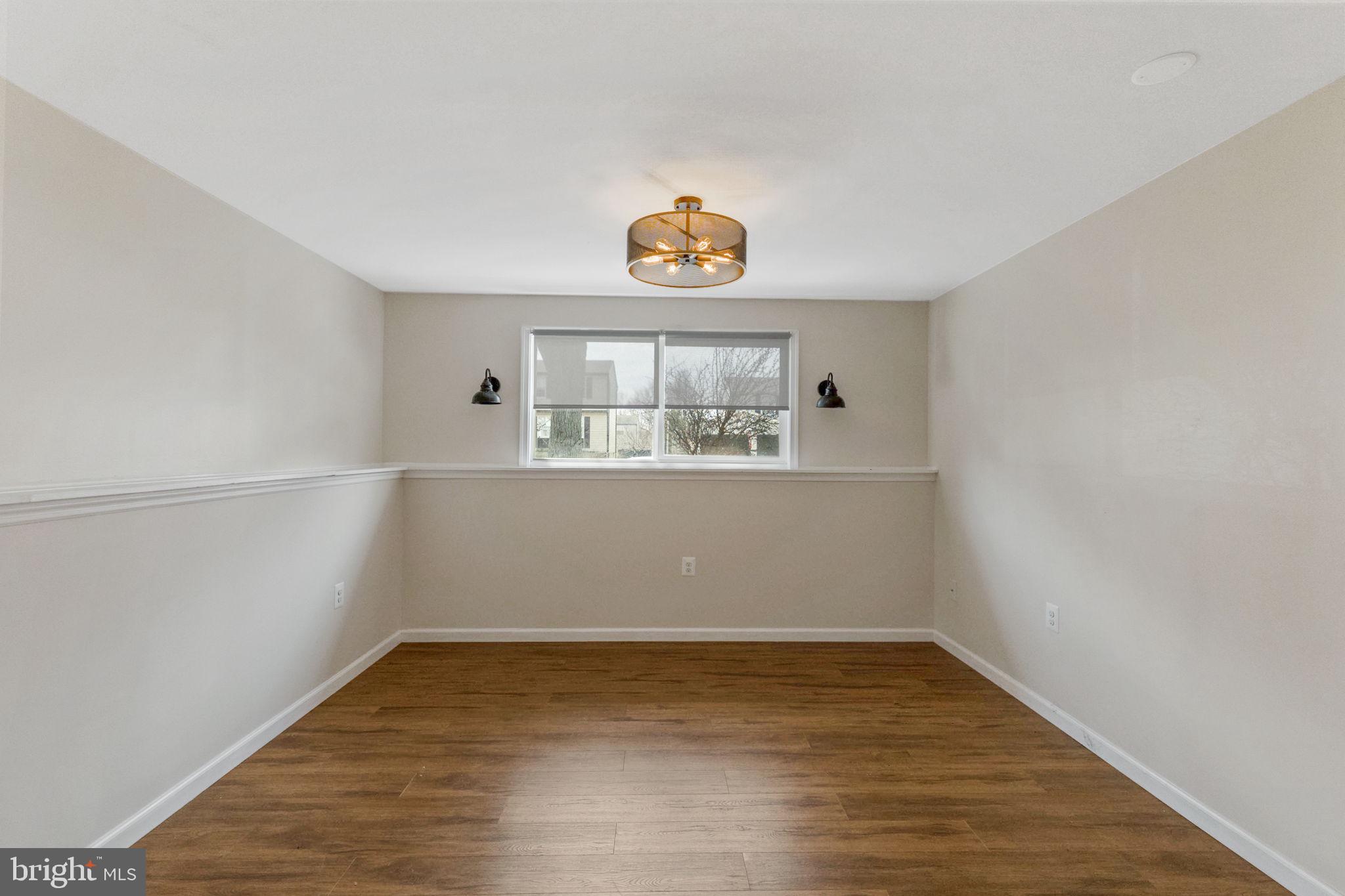 AMBER MEADOWS - Residential