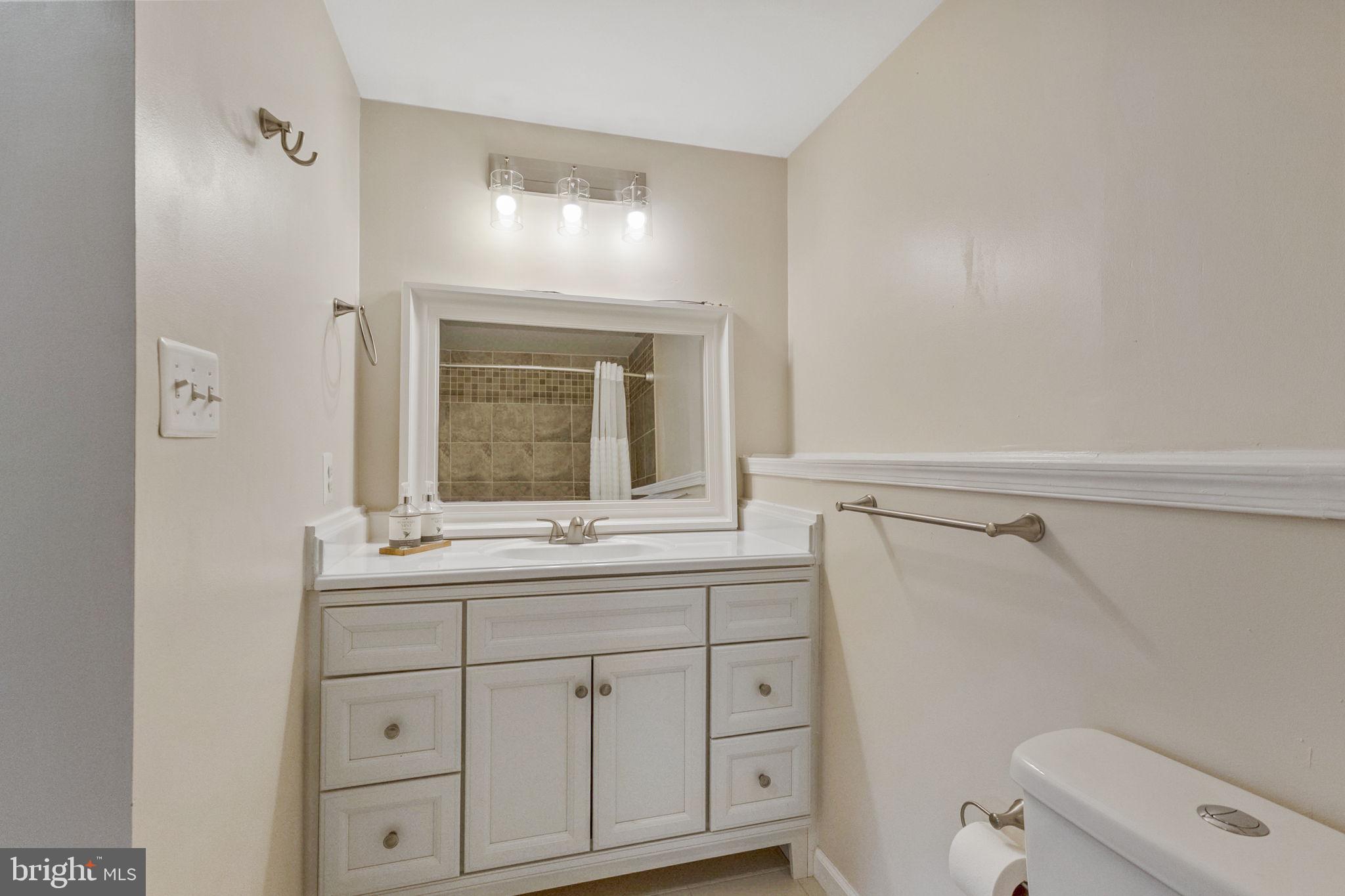 AMBER MEADOWS - Residential