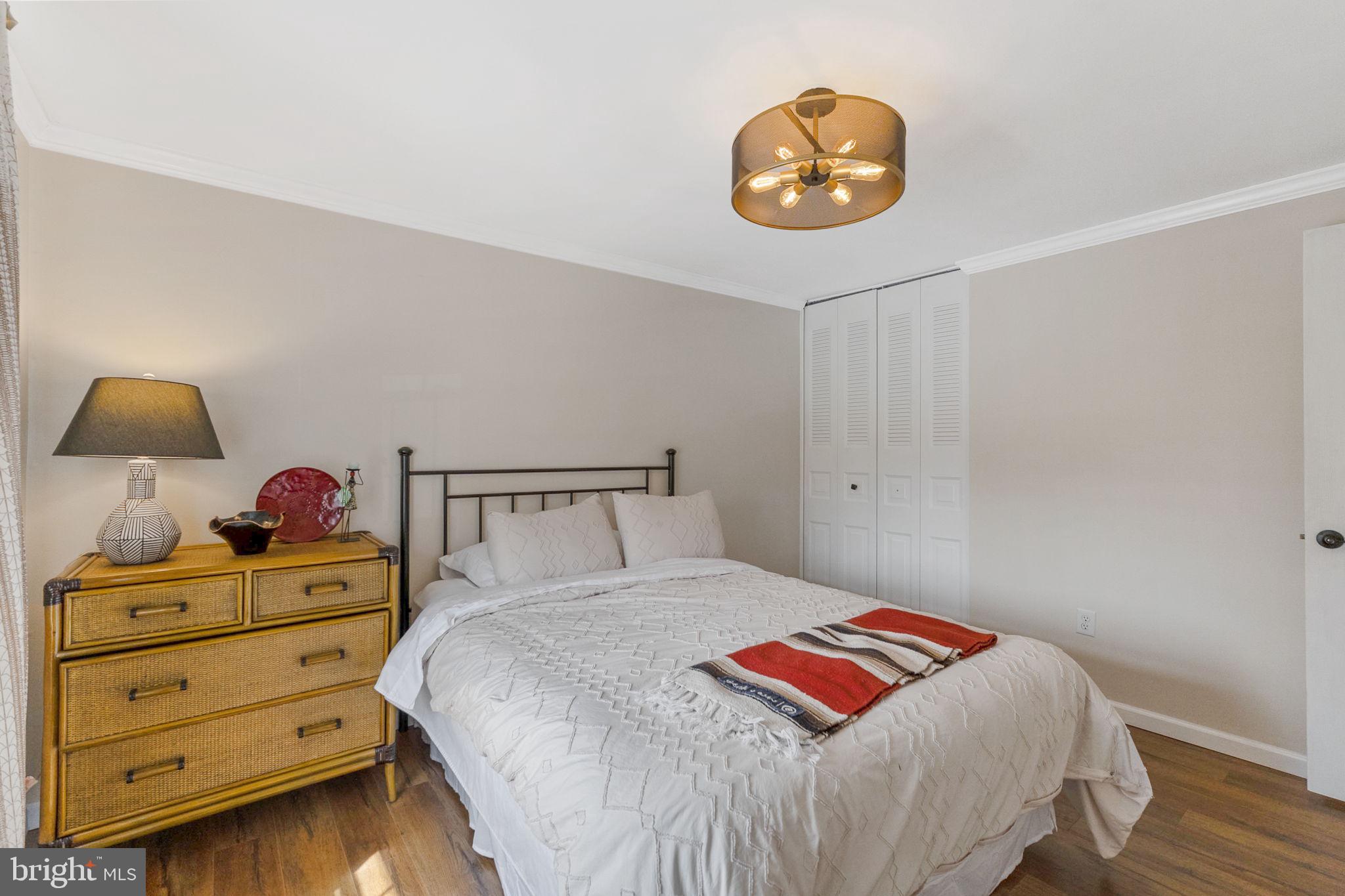 AMBER MEADOWS - Residential