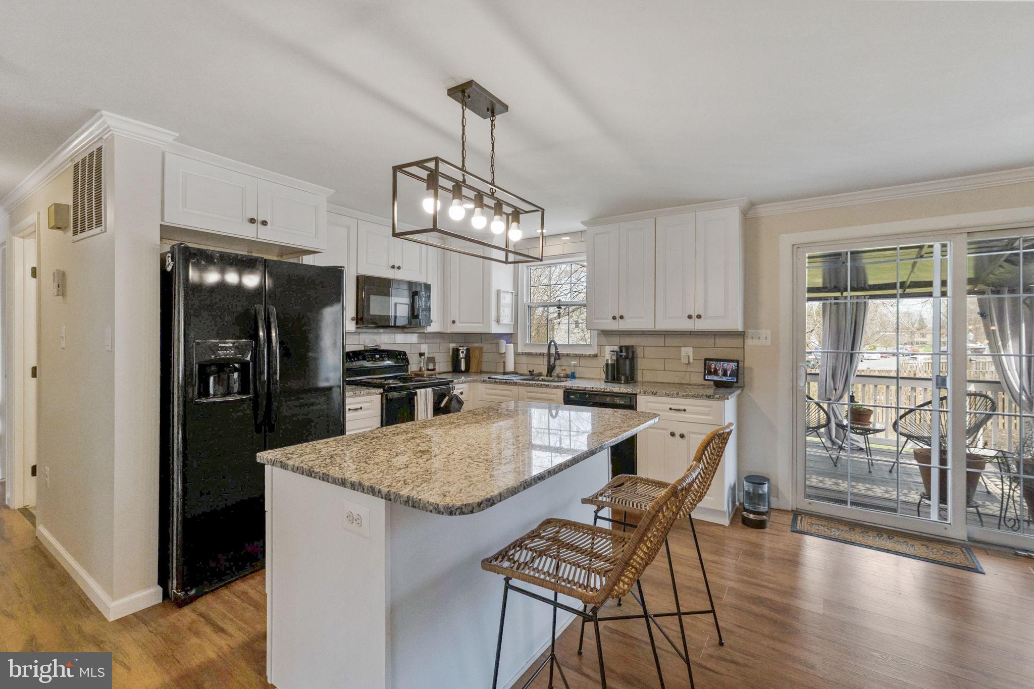 AMBER MEADOWS - Residential