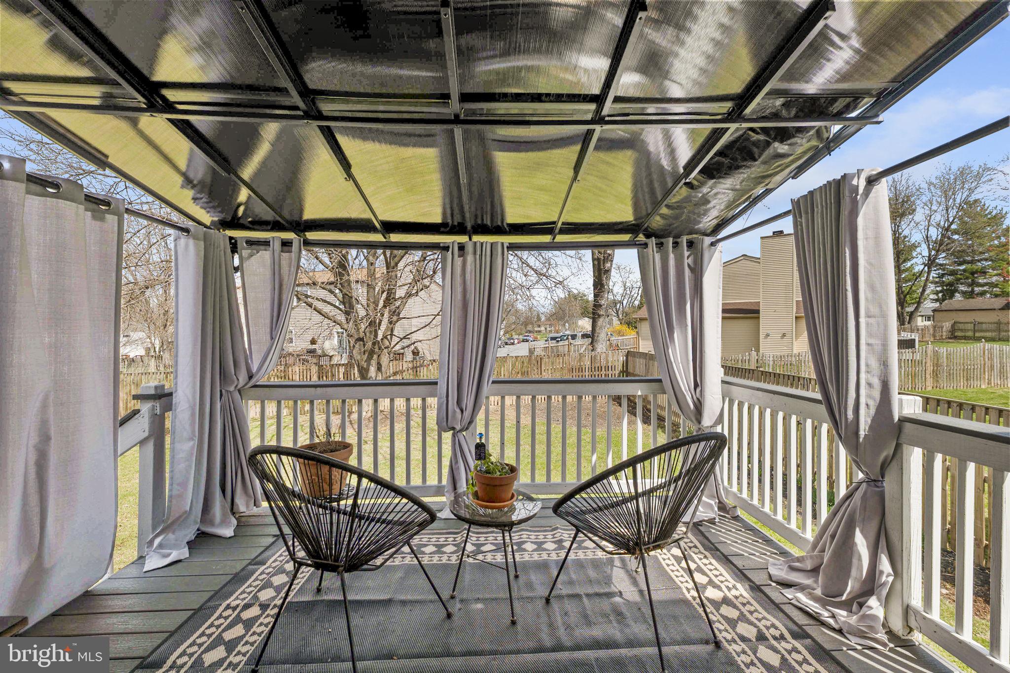 AMBER MEADOWS - Residential