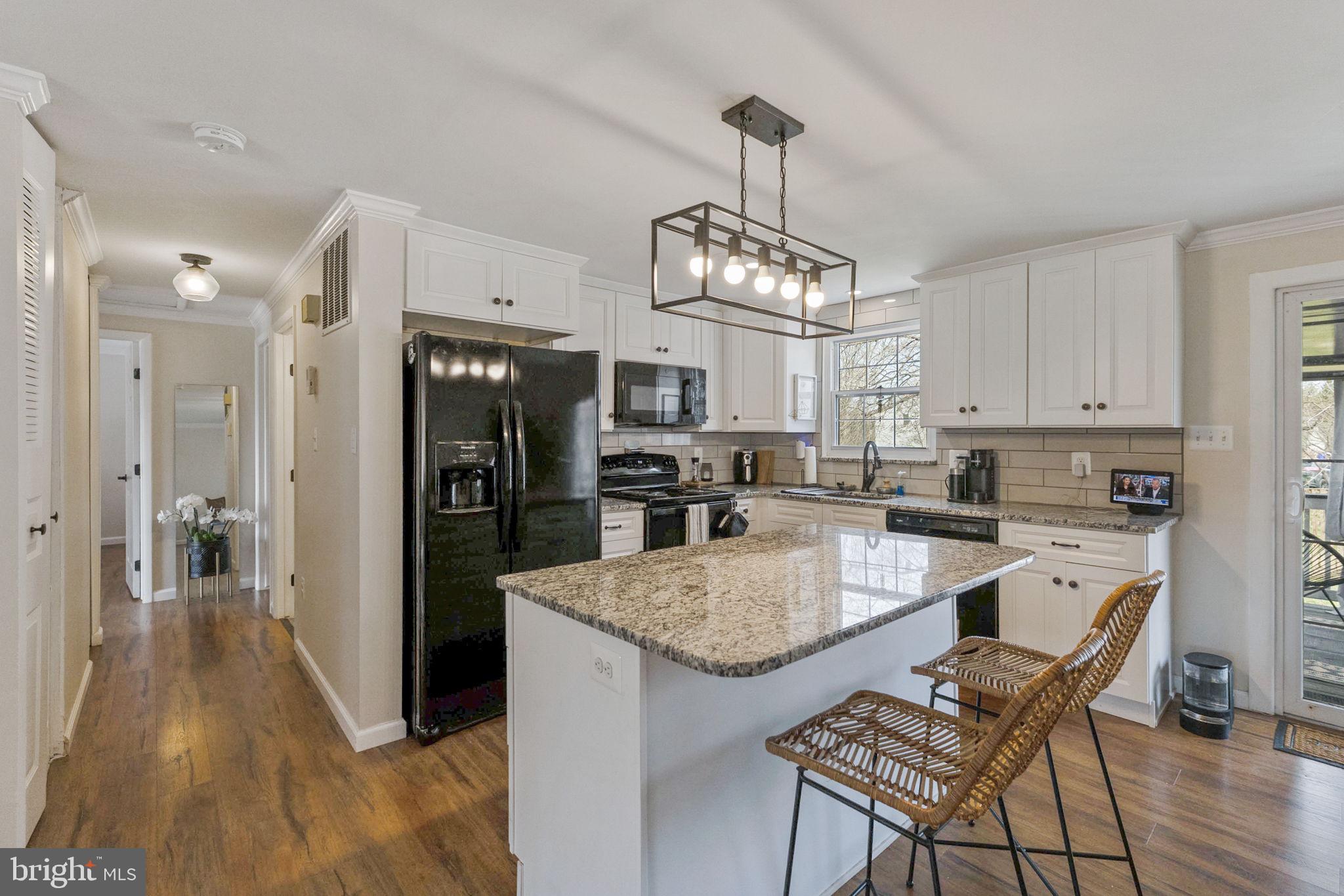 AMBER MEADOWS - Residential