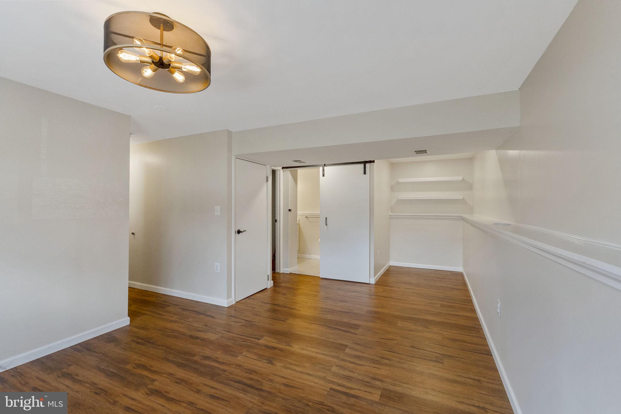 AMBER MEADOWS - Residential