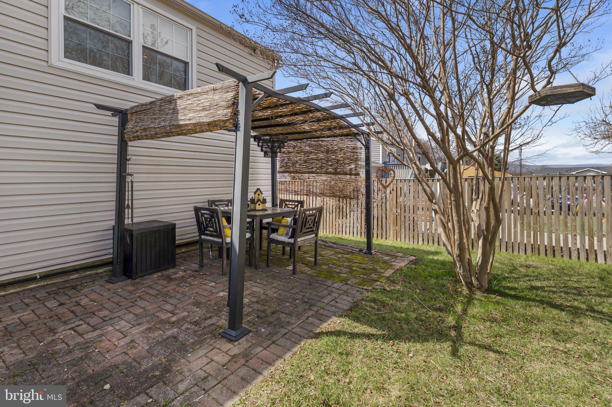 AMBER MEADOWS - Residential