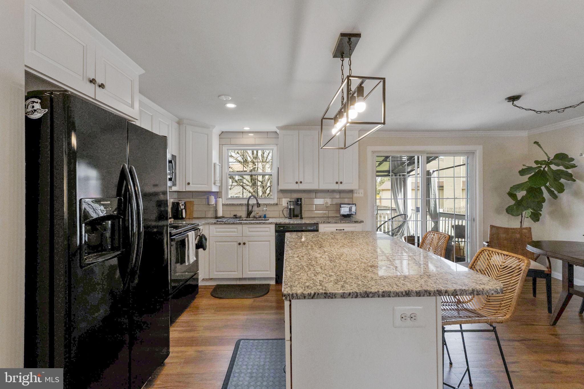 AMBER MEADOWS - Residential