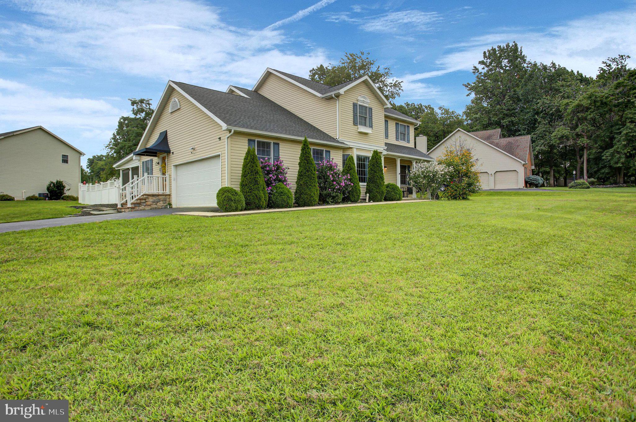 631 ERIC DRIVE