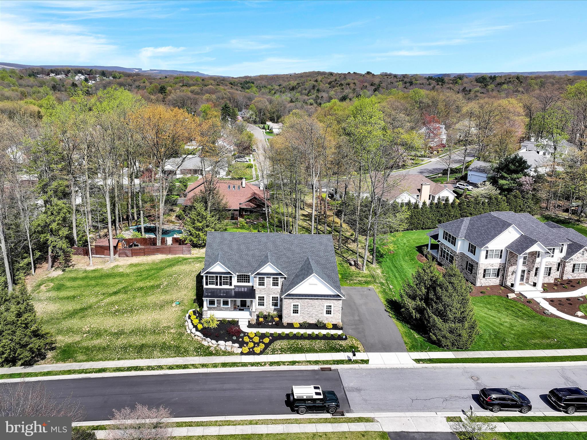 NORWEGIAN WOODS - Residential