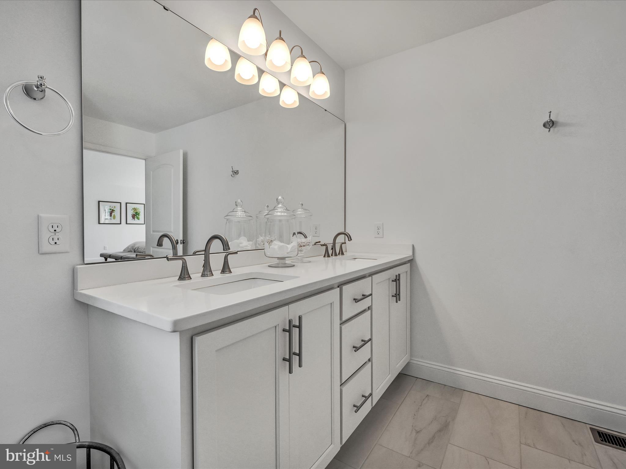 NORWEGIAN WOODS - Residential