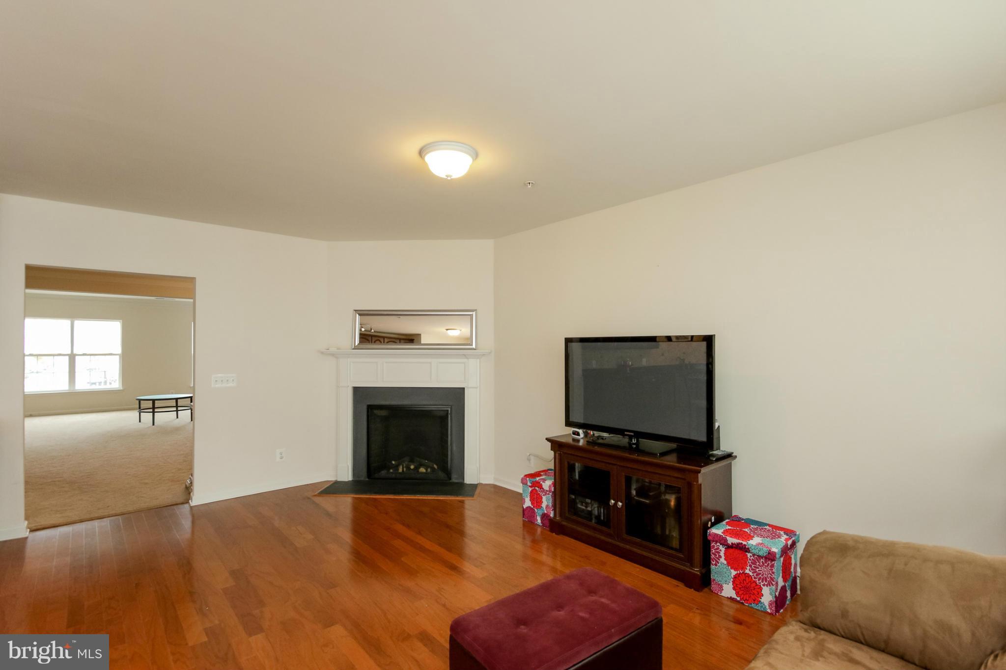 POTOMAC CLUB - Residential