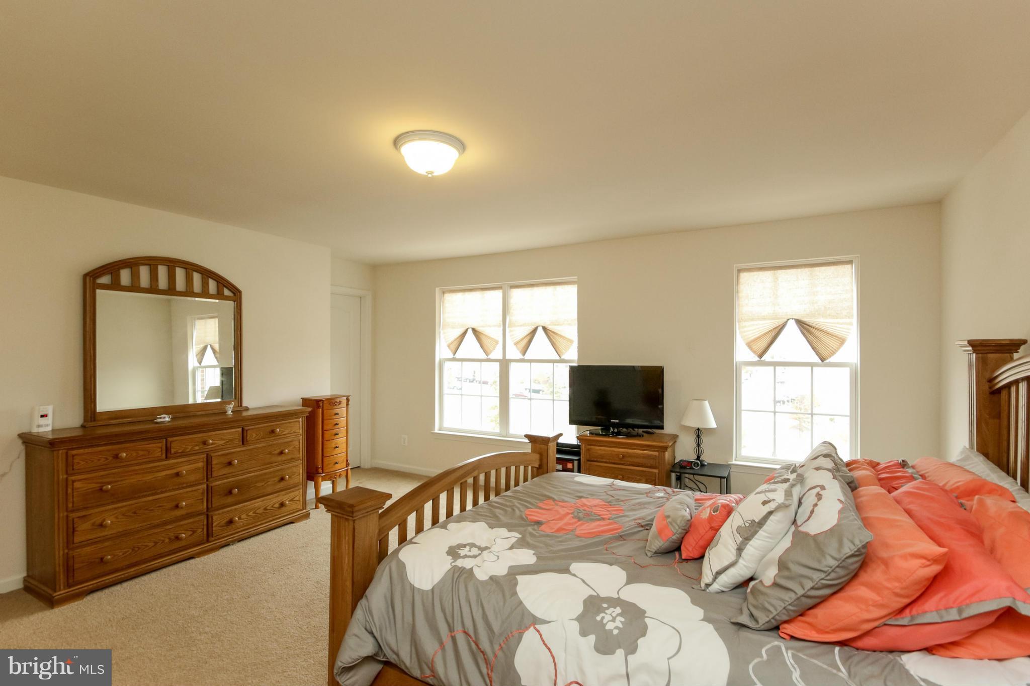 POTOMAC CLUB - Residential