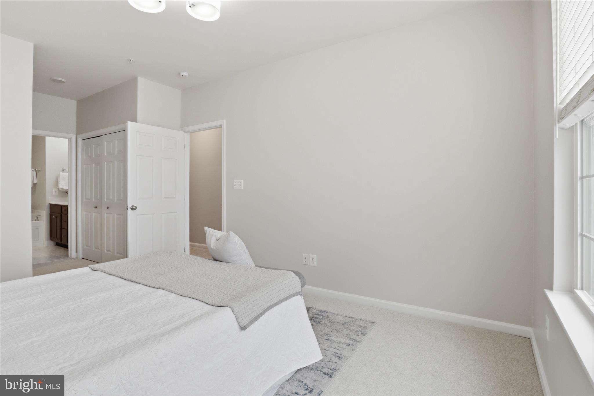 RIDGES AT BELMONT - Residential