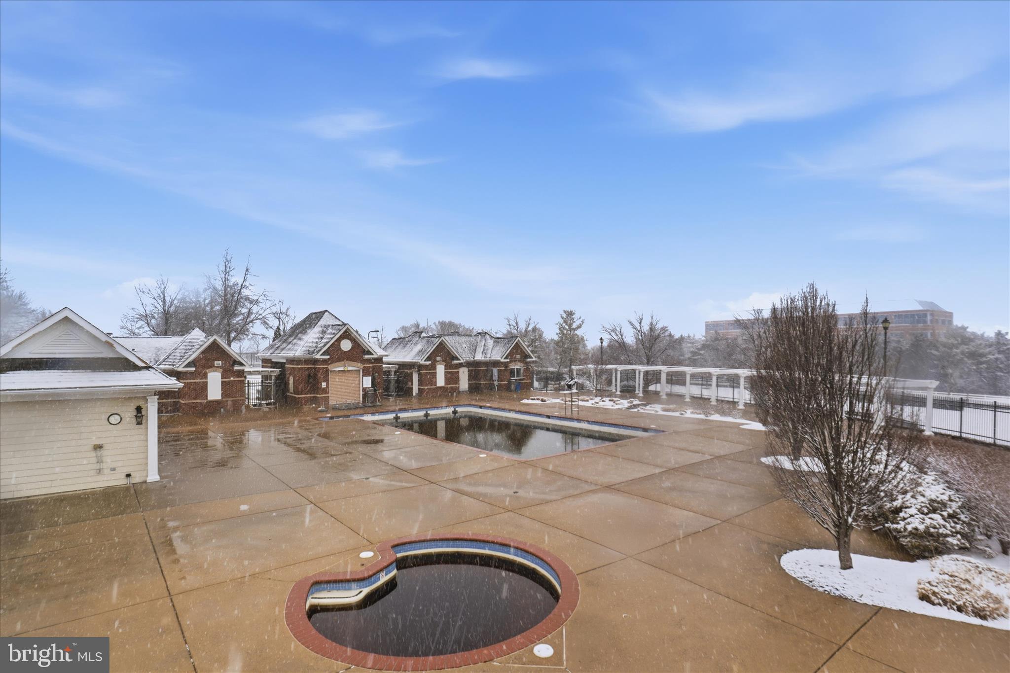 RIDGES AT BELMONT - Residential