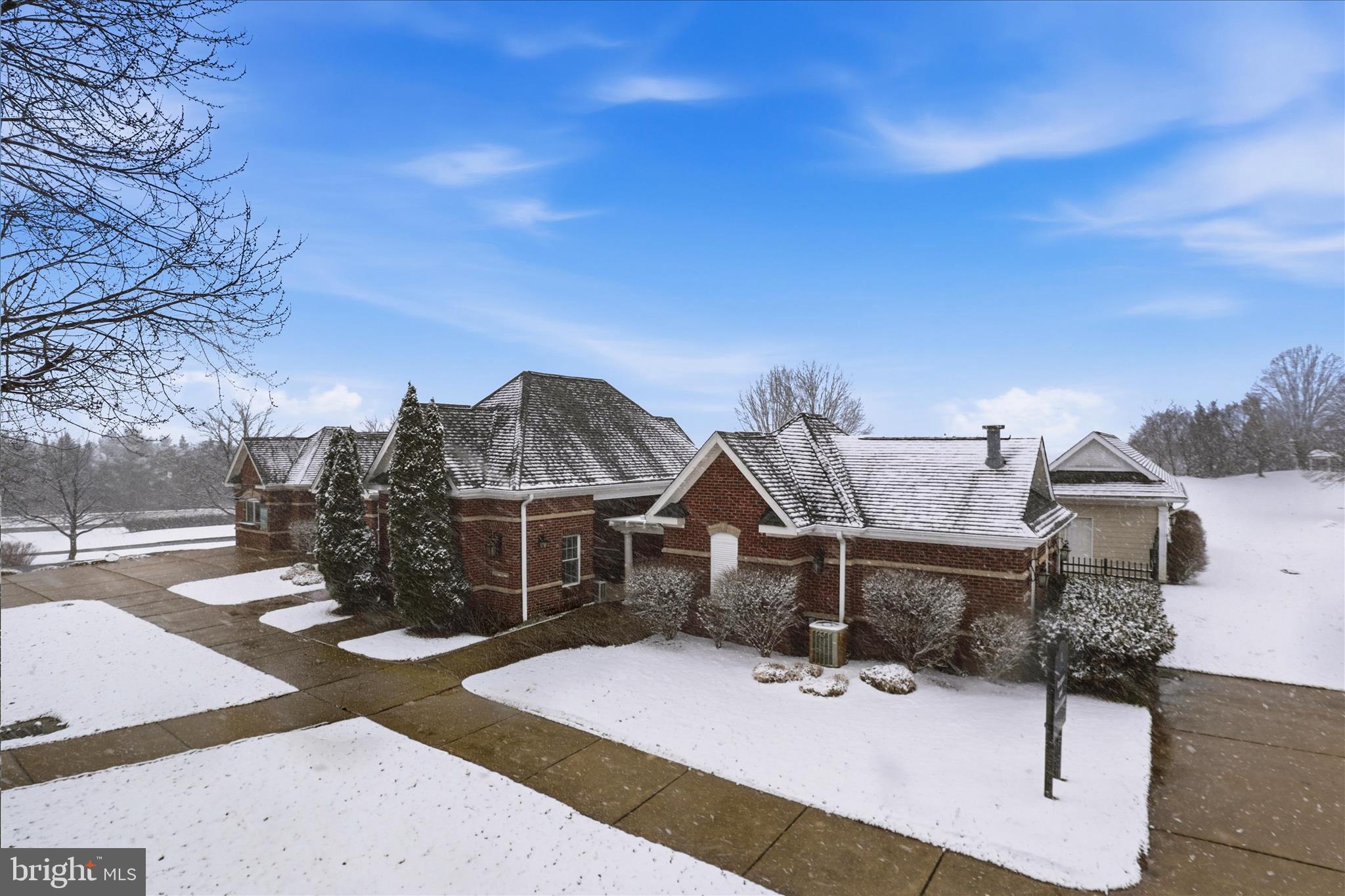 RIDGES AT BELMONT - Residential