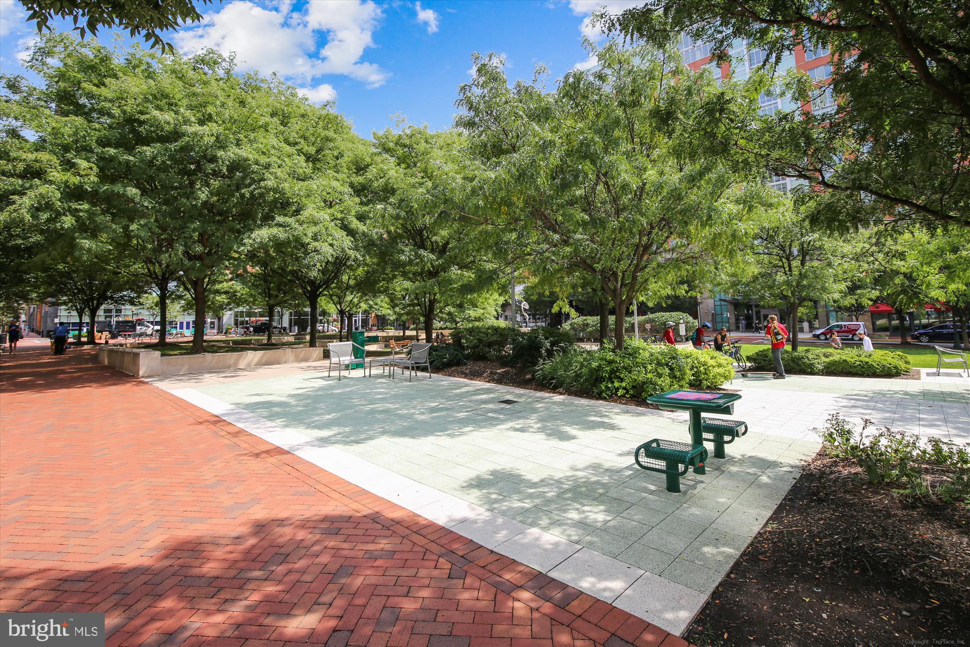 FOX MILL WOODS - Residential Lease