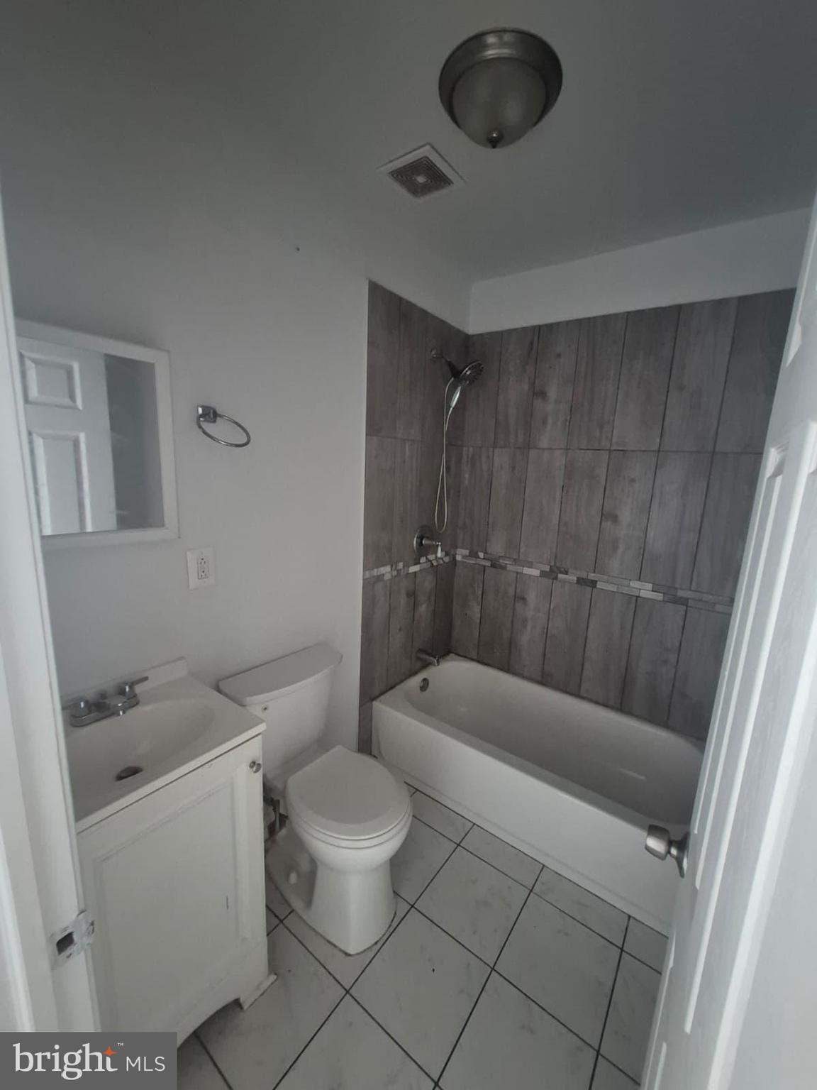 MILL CREEK - Residential