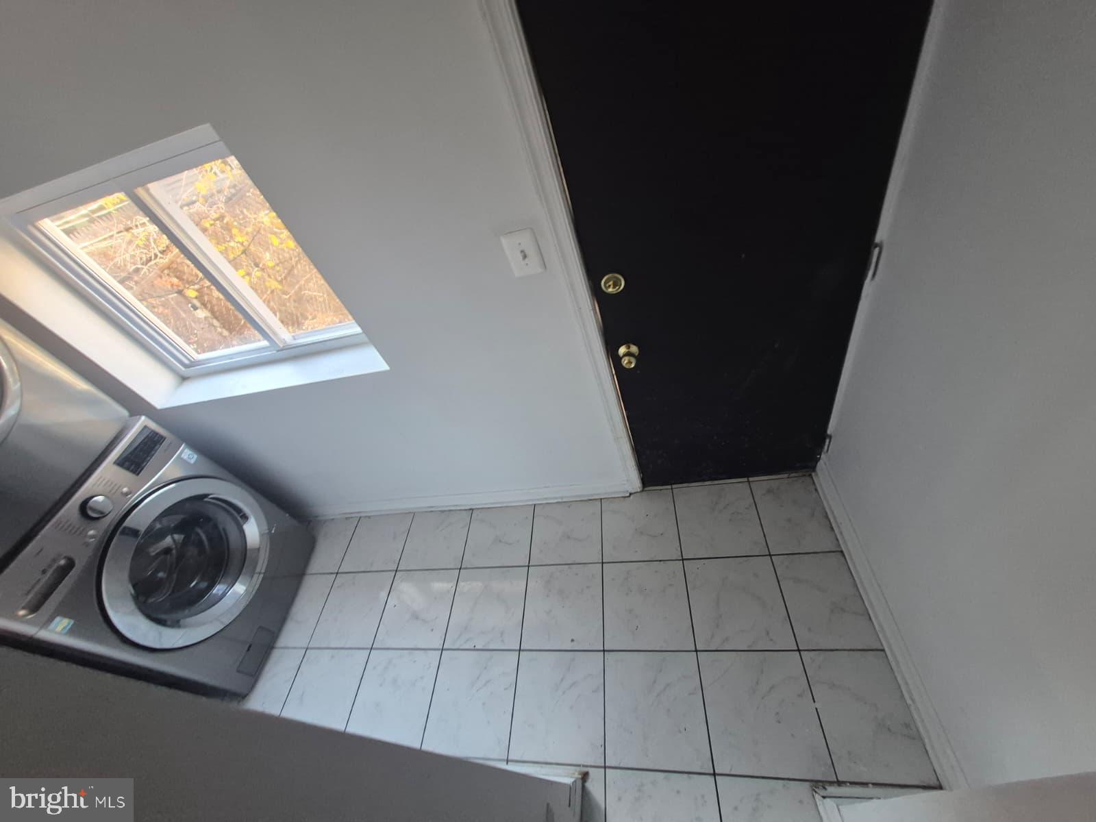 MILL CREEK - Residential