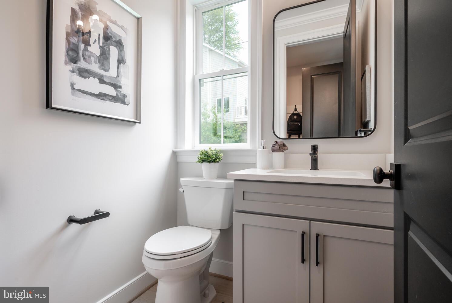 TARA - LEEWAY HEIGHTS - Residential