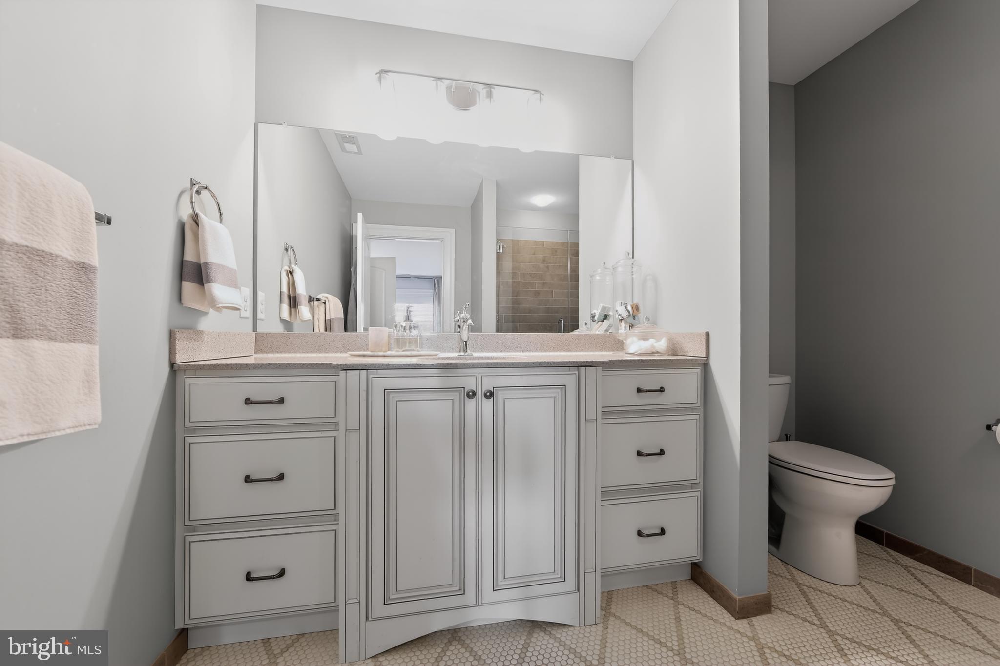 RESERVE AT CREEKSIDE - Residential