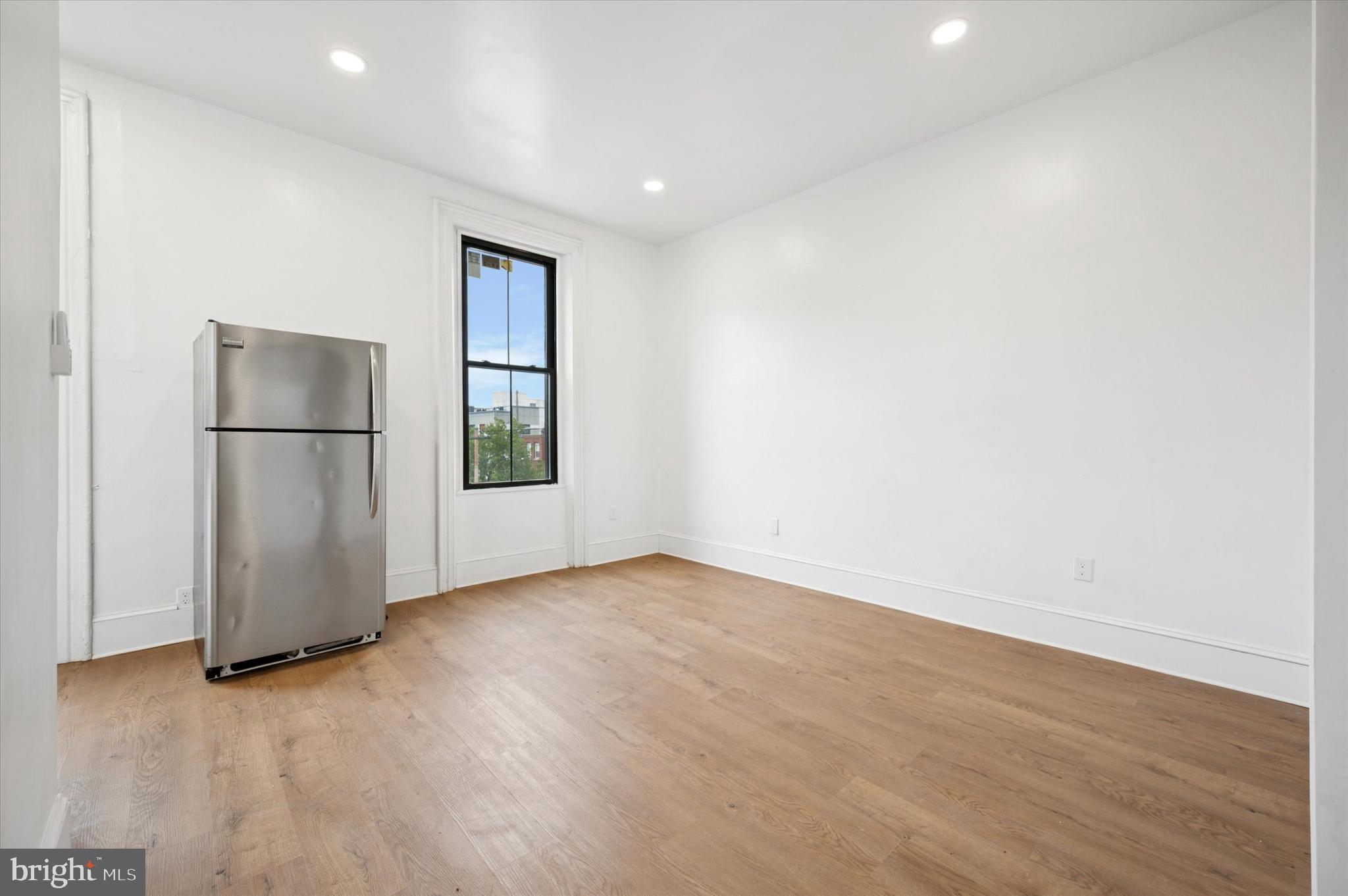 FAIRMOUNT - Residential Lease