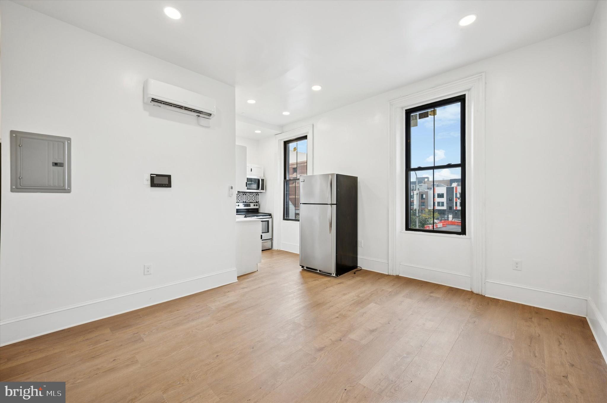 FAIRMOUNT - Residential Lease